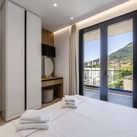 Bella Vista Balcony 1br By Pikhost شقة *