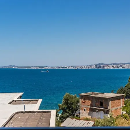 Bella Vista Balcony 1br By Pikhost شقة